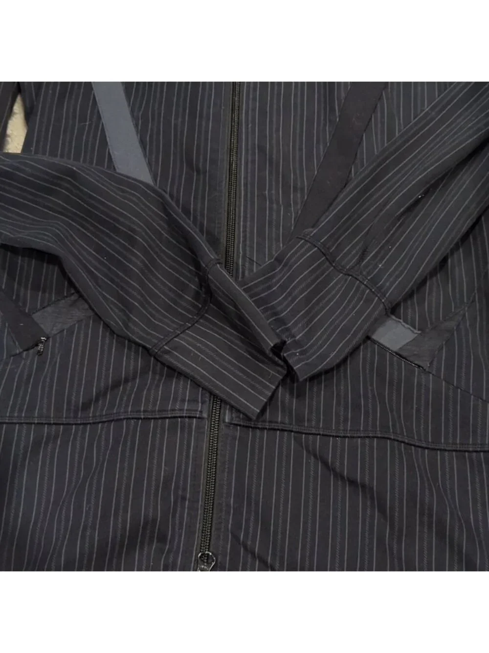 Lululemon origami graphite black tuxedo stripe jacket